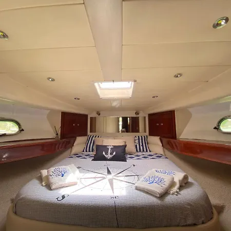 Lares Yachting * Çeşme
