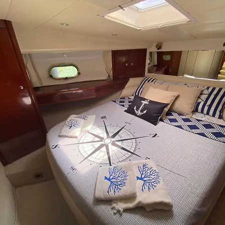 Lares Yachting Tekne *