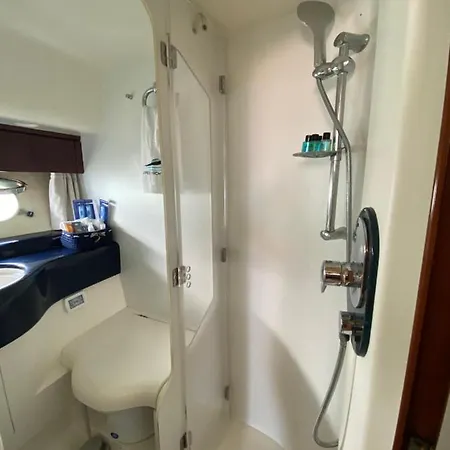 Lares Yachting Çeşme